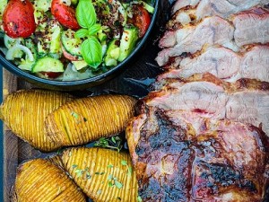 Rotisserie Skrudinta Kiaulienos Sprandinė